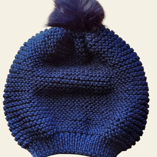Bonnet laine yack bleu marine pompon fausse fourrure pièce unique - Madame de Marsac