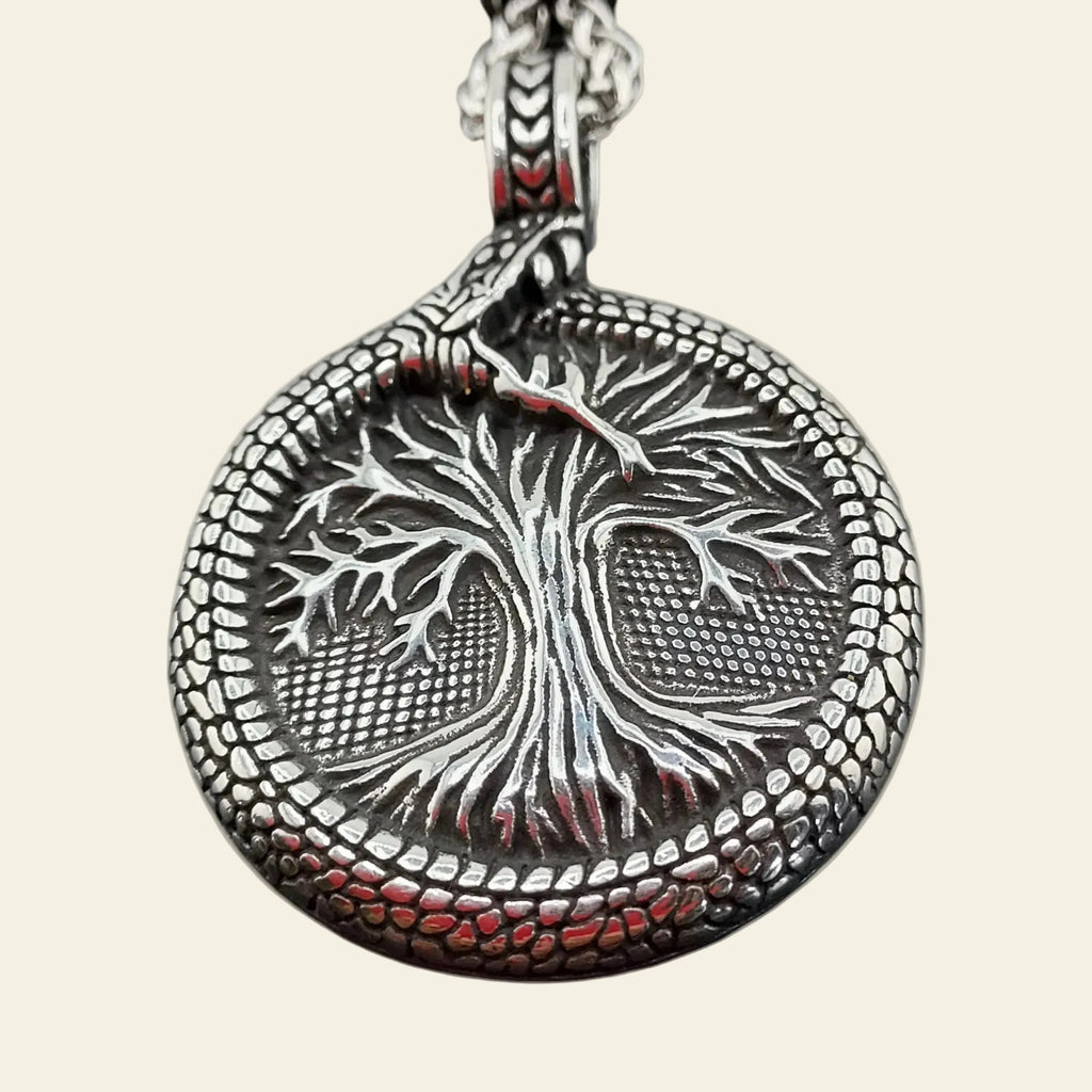 Collier Arbre de Vie Yggdrasil runes nordiques acier inoxydable - Madame de Marsac