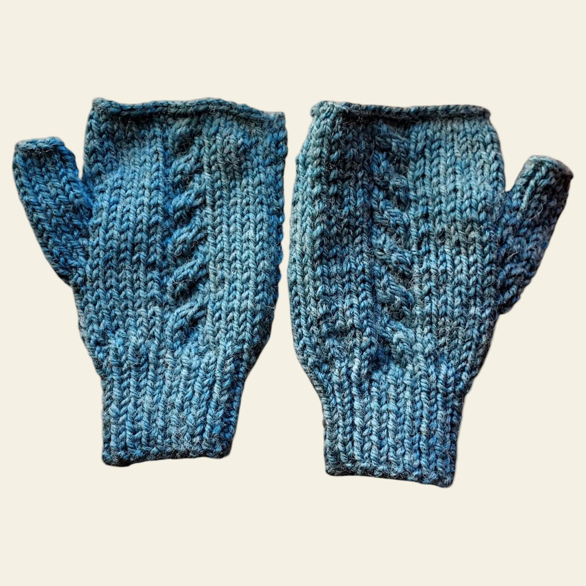 Mitaines - Laine & yack - Bleu denim - Torsades - Pièce unique